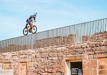 Danny MacAskill X adidas Outdoor: Neue Partnerschaft mit Video gefeiert Danny MacAskill X adidas Outdoor: Neue Partnerschaft mit Video gefeiert