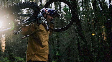 Komplettset für jedes Wetter: Die neue Endura MT500 Kollektion trotzt Regen, Schnee und Sturm