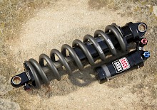 Exklusiv Preview: Die neuen Downhilldämpfer Vivid und Vivid Air von Rock Shox! Exklusiv Preview: Die neuen Downhilldämpfer Vivid und Vivid Air von Rock Shox!