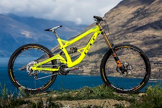 GT Fury 2015 Factory Team