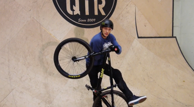 HOW TO: Tabletop Invert mit Lukas Knopf