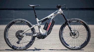 THOK E-Bikes baut den ersten pedalierbaren vollgefederten E-MTB-Prototypen aus Aluminium